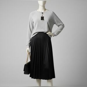 NWT Knox Rose Large Silver Grey Plush Fuzzy Crewneck Pullover Sweater